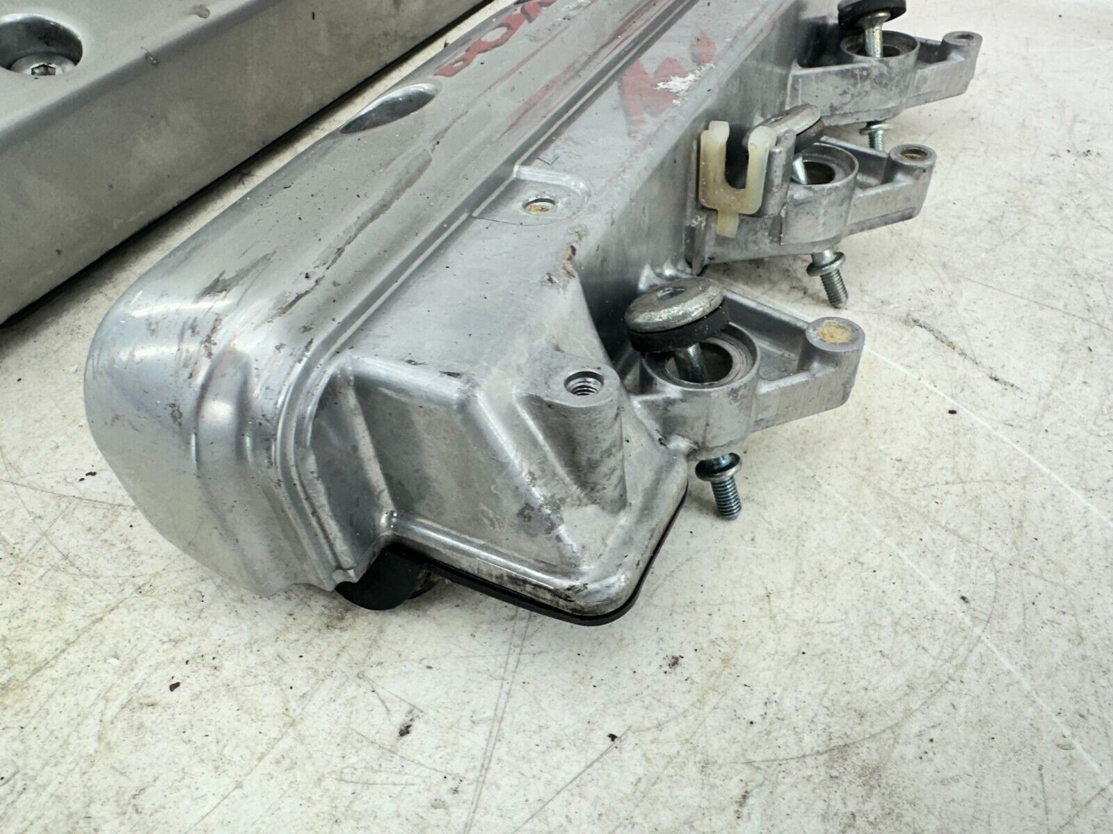 2004 Honda Goldwing GL1800 Right Left Valve Head Cover Case