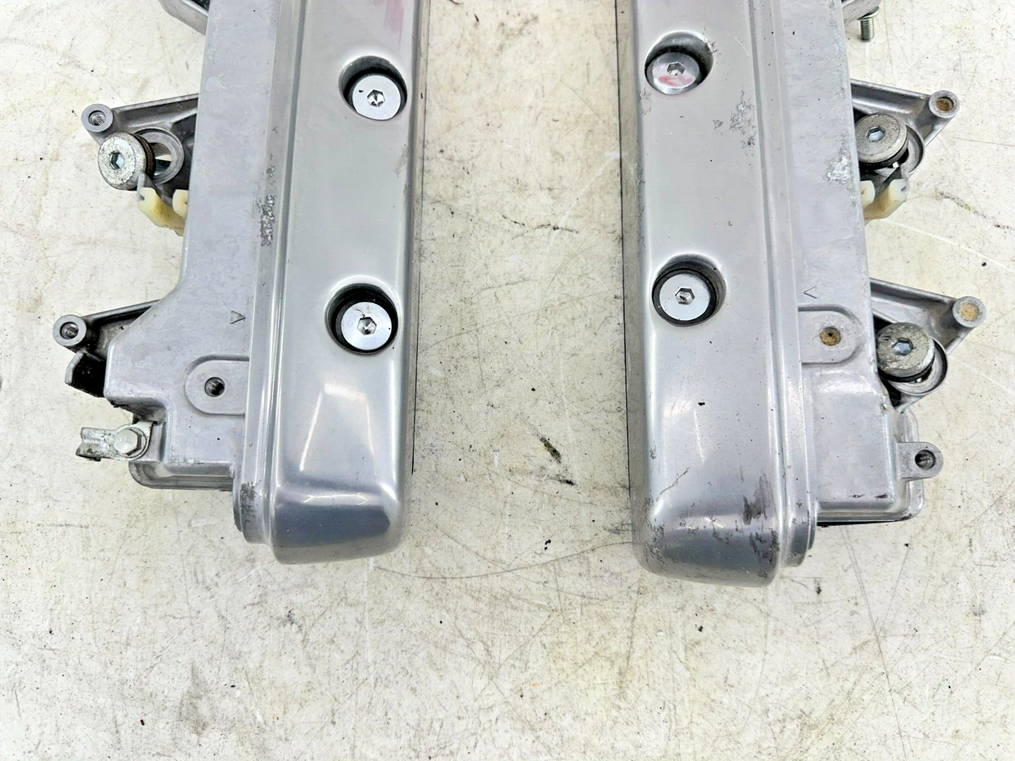 2004 Honda Goldwing GL1800 Right Left Valve Head Cover Case