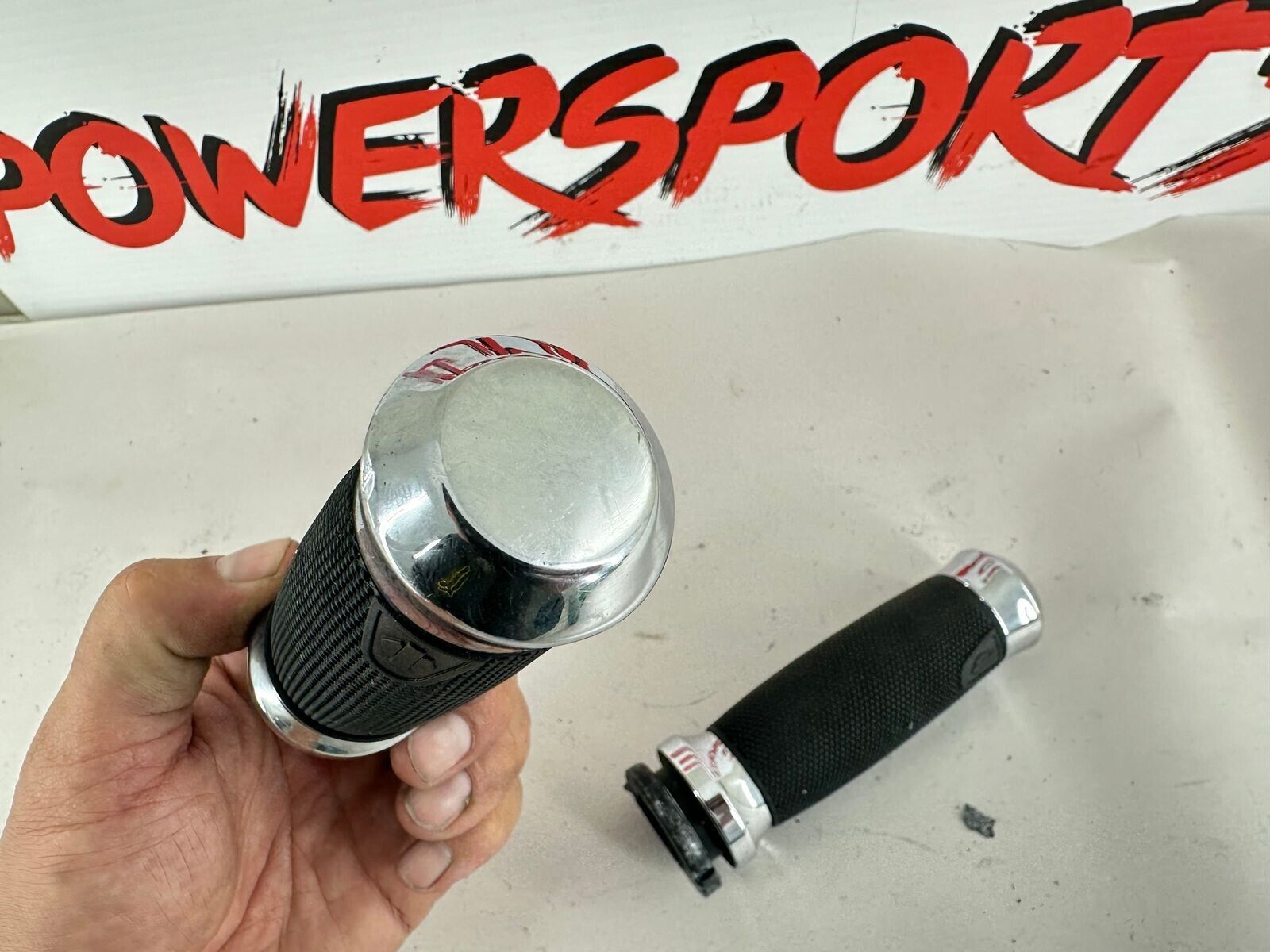 1999 HARLEY ELECTRA GLIDE HD Chrome Rubber Grips
