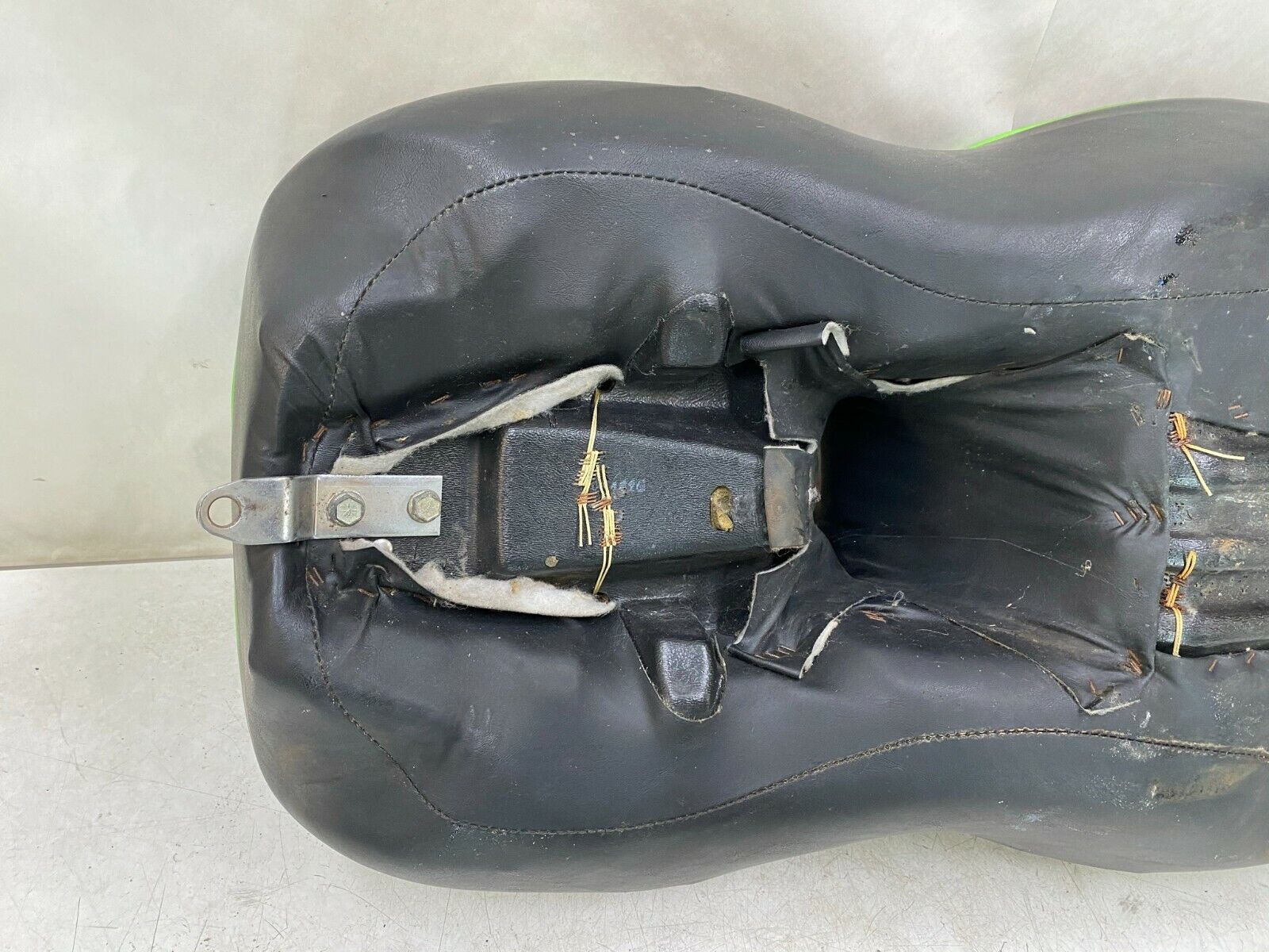 2002 HARLEY DAVIDSON FLH Electra Glide OEM HD Seat Saddle 2 UP Driver Passenger