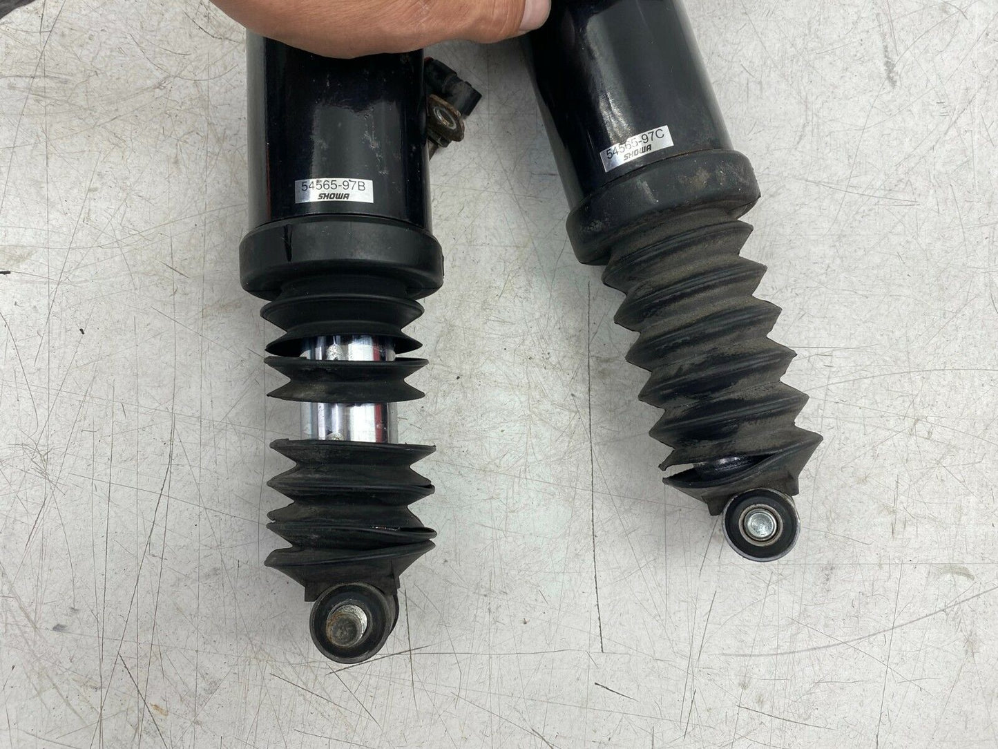 2003 HARLEY DAVIDSON FLH ELECTRA GLIDE Rear Shocks Suspension Air Ride