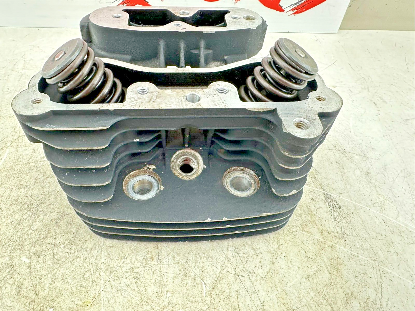 1995 HARLEY SOFTAIL EVO Engine Motor Front Cylinder Head W/ Valves 16721-84D