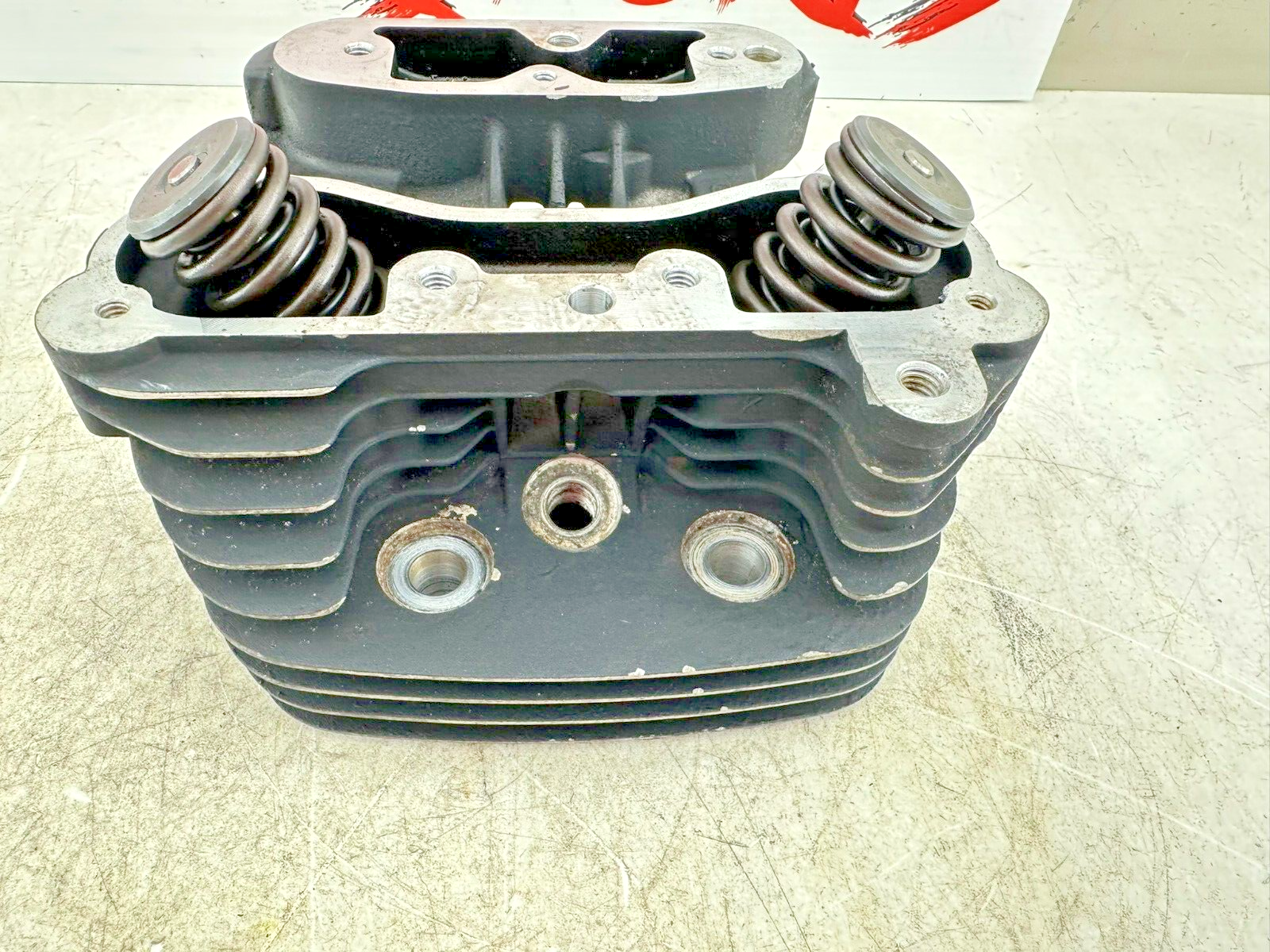 1995 HARLEY SOFTAIL EVO Engine Motor Front Cylinder Head W/ Valves 16721-84D