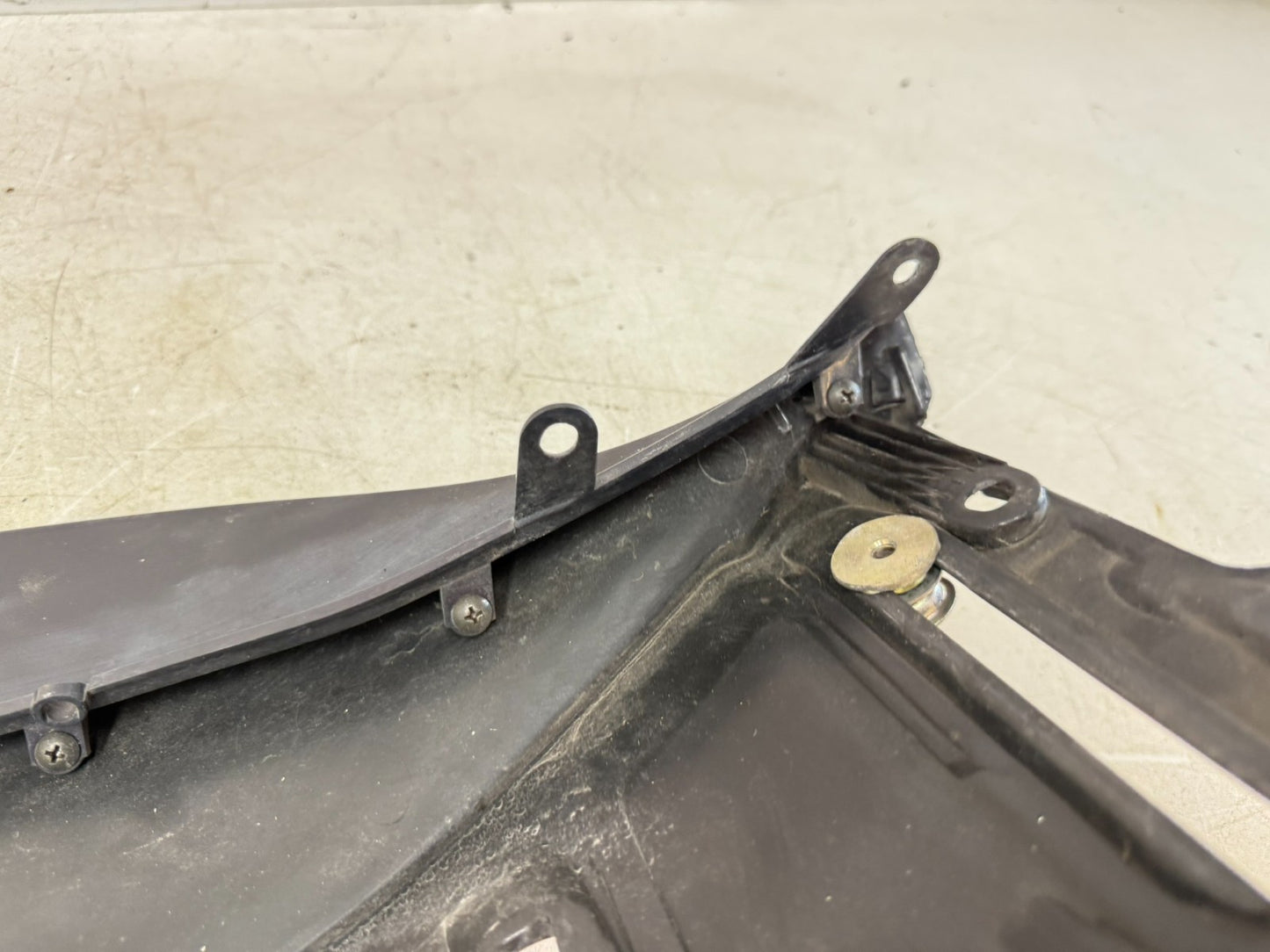 2002 Honda Goldwing GL1800 Front Meter Panel Visor Cover Windshield Mount