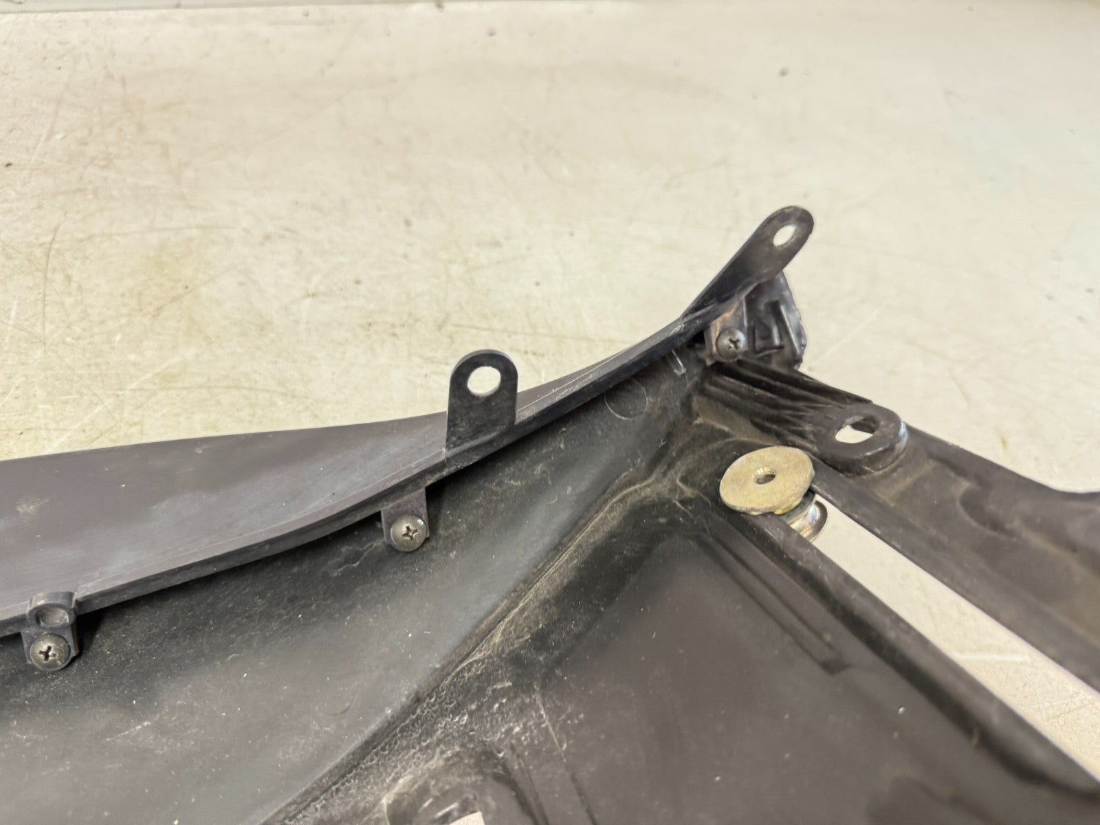 2002 Honda Goldwing GL1800 Front Meter Panel Visor Cover Windshield Mount