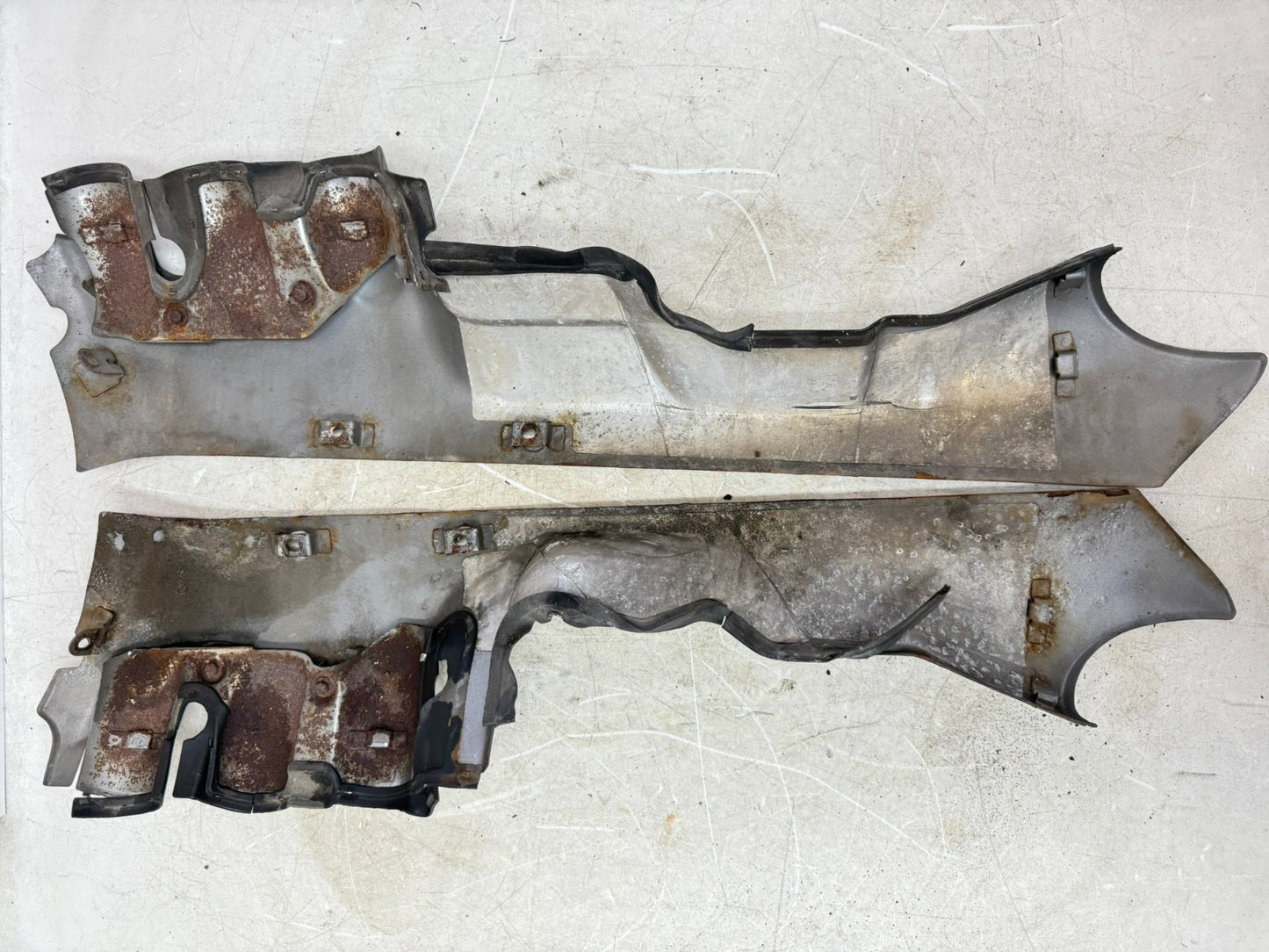 2002 Honda Goldwing GL1800 Lower Exhaust Heat Shields Guard Left & Right Covers