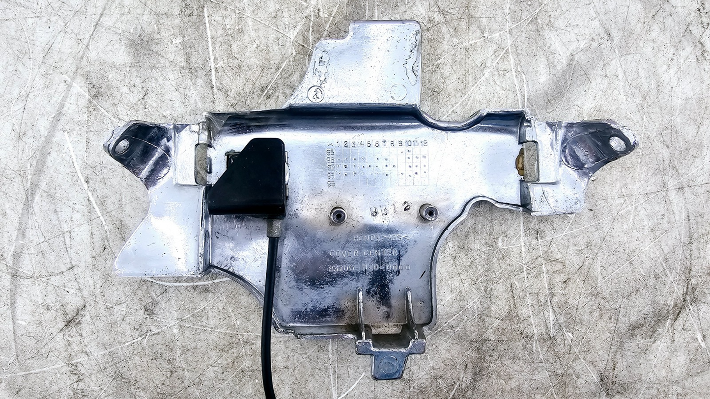 1999 HONDA VALKYRIE INTERSTATE Chrome Center Seat Lock Cover Fairing Panel