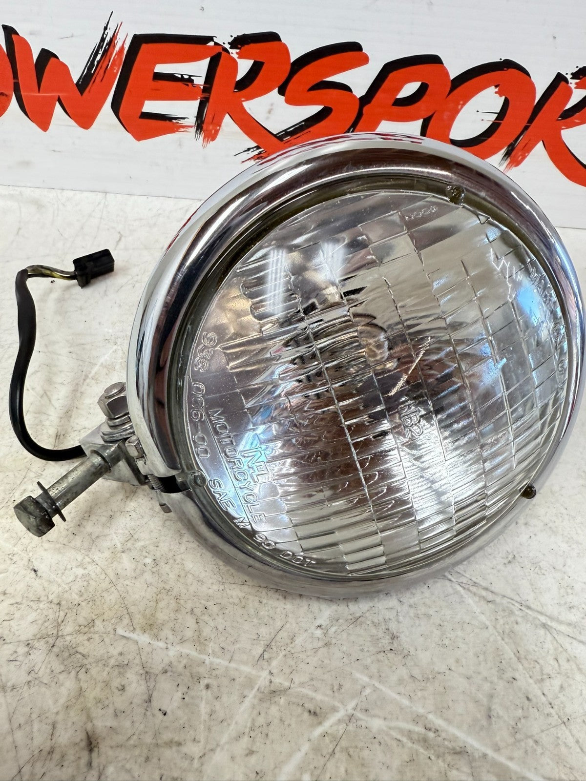 2003 HARLEY DYNA WIDE GLIDE Front Headlight Head Light Lamp