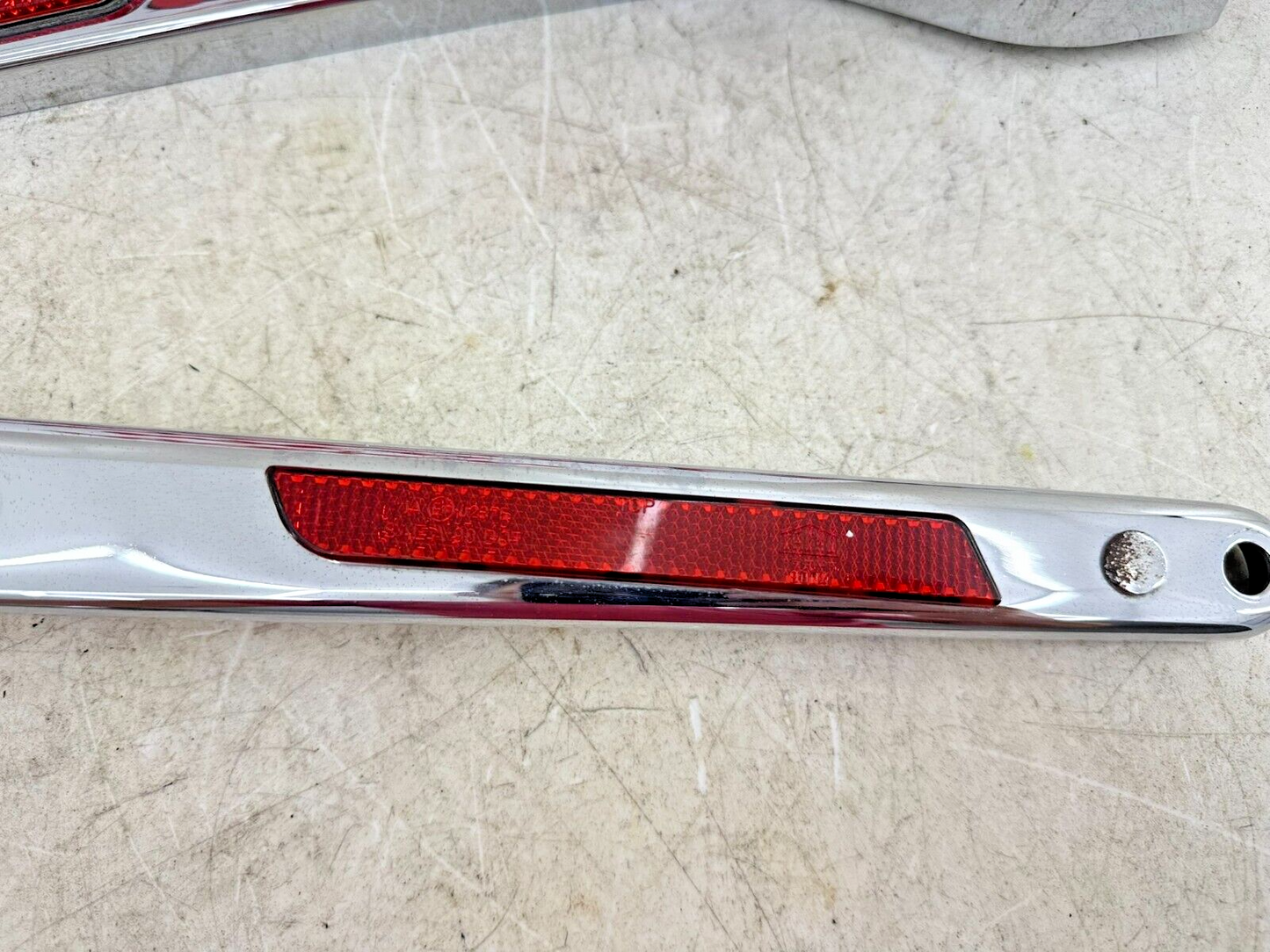 1999 HARLEY DYNA Rear Fender Frame Chrome Strut Arm Bars OEM HD