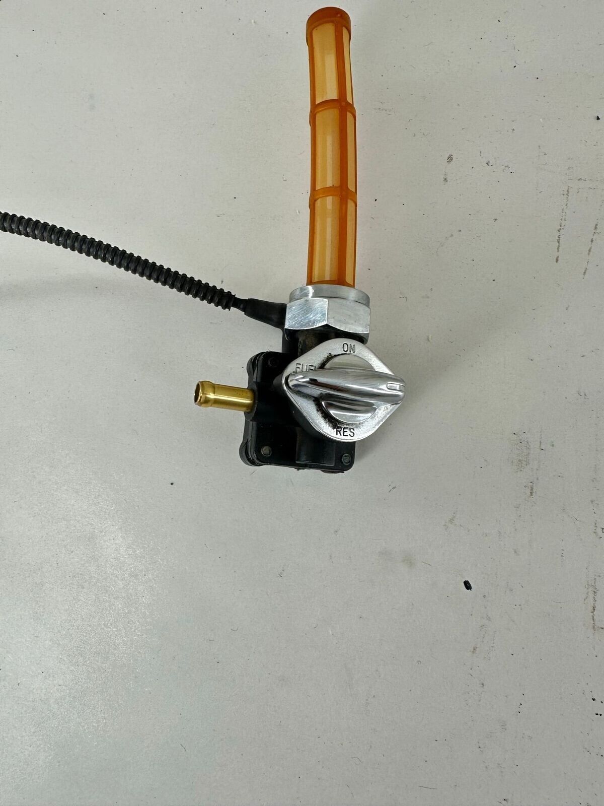 1996 HARLEY DAVIDSON DYNA Gas Tank Petcock Valve