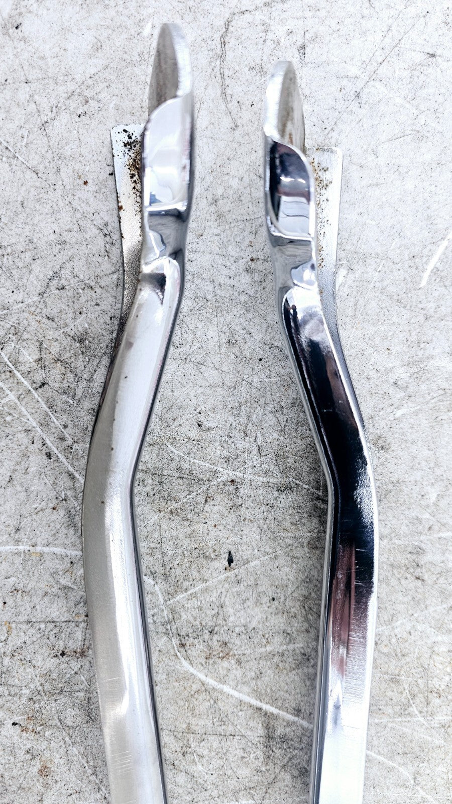 1995 HARLEY DYNA CONVERTIBLE Chrome Rear Fender Frame Strut Arm Bars