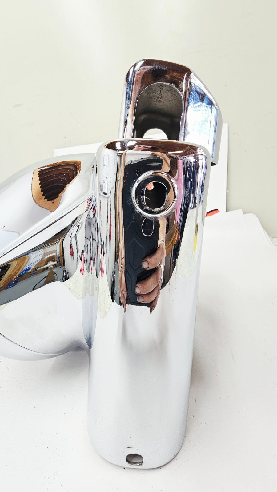 1995 HARLEY SOFTAIL FATBOY OEM Chrome 7" Headlight Nacelle Housing Shroud Lamp