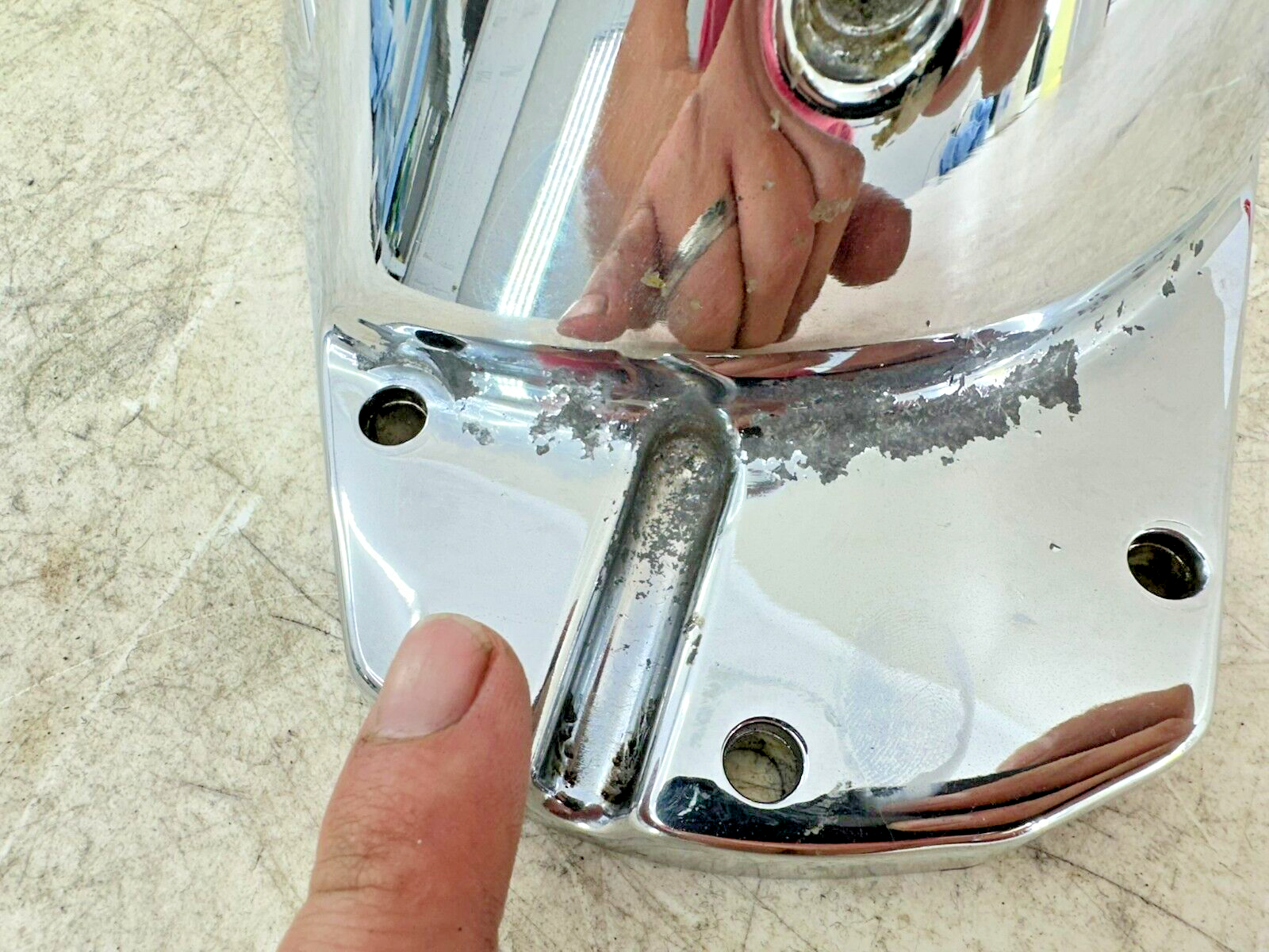 1995 HARLEY SOFTAIL Chrome Engine Motor Right Side Cam Nose Cone Cover 25266-93A