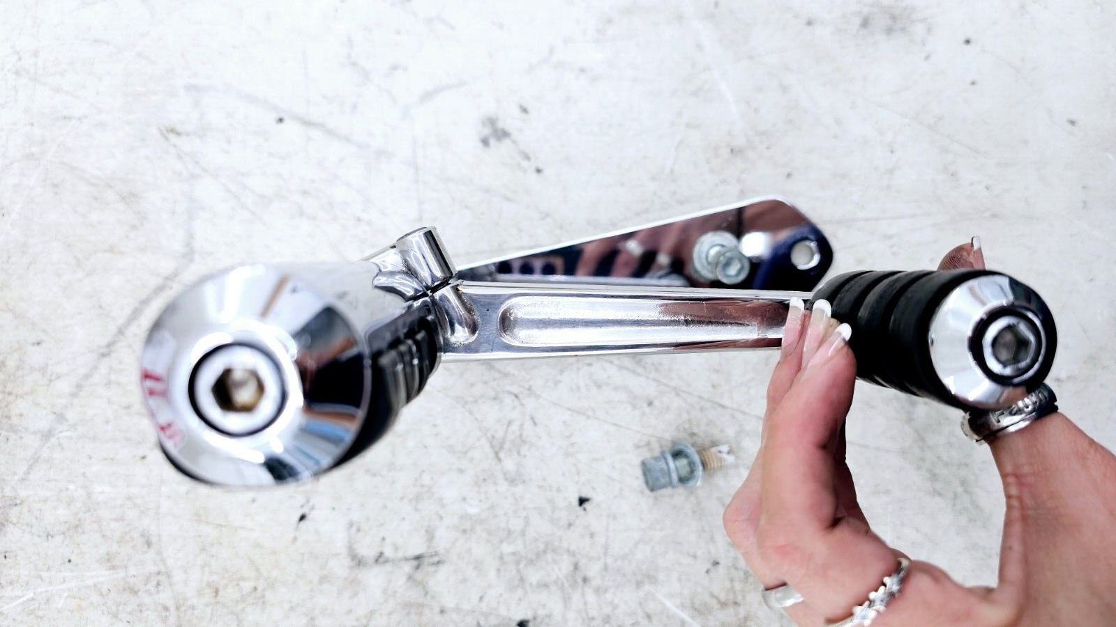 1999 HARLEY DYNA CONVERTIBLE Chrome Front Highway Forward Pegs MTG Bracket