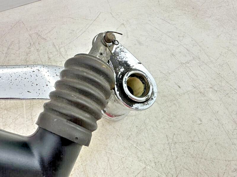 1999 HARLEY FLH ELECTRA GLIDE Rear Brake Pedal + Master Cylinder