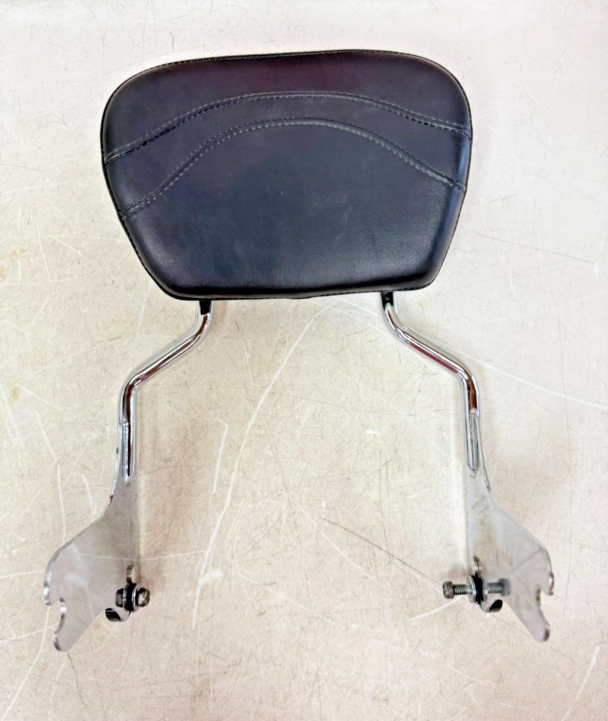 1998 HARLEY FLH ROADKING Detachable Sissy Bar Passenger Backrest Pad