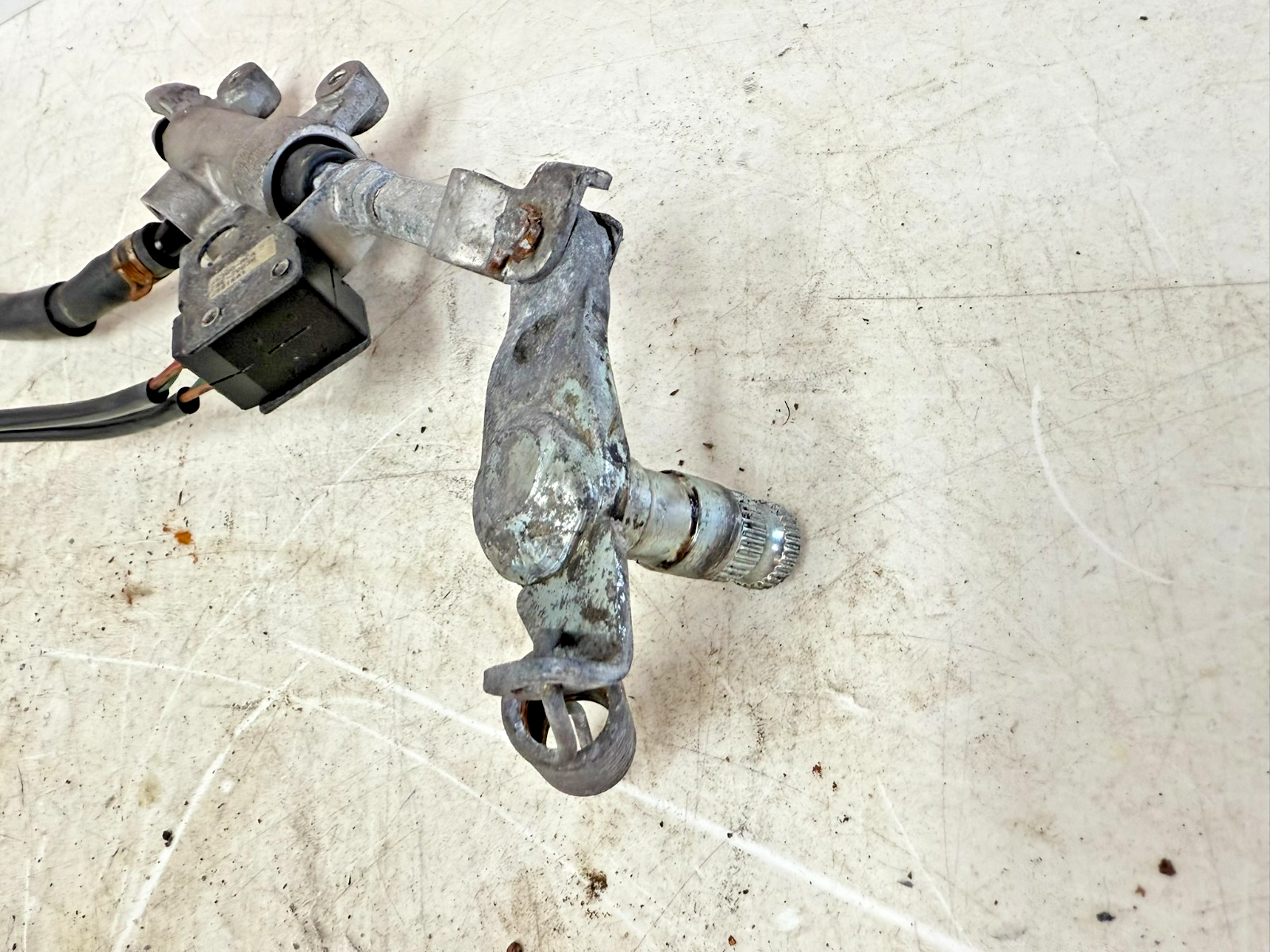 2002 Honda Goldwing GL1800 Rear Brake Master Cylinder & Reservoir Tank