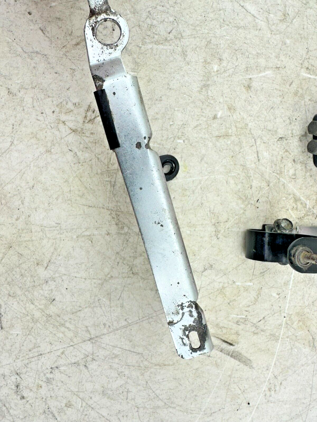 1999 HARLEY SOFTAIL Gas Tank Dash Console Mounting Hardware