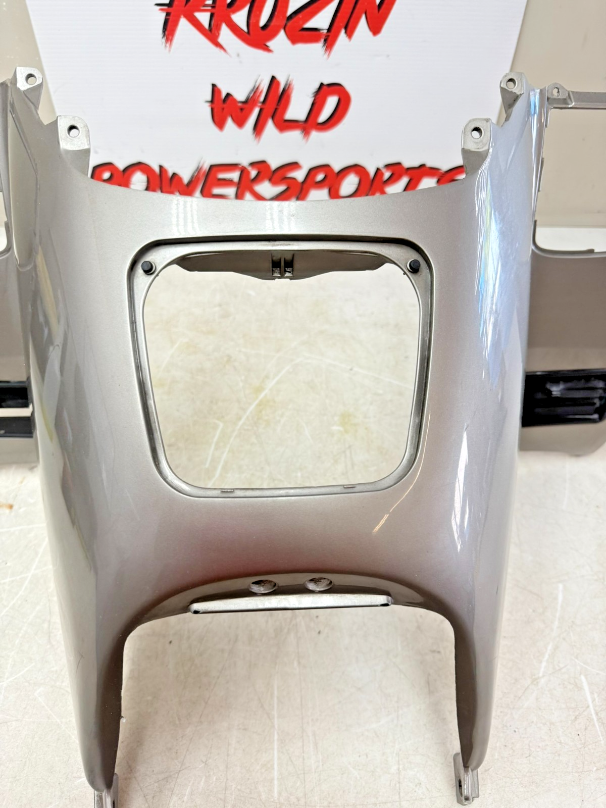 2002 Honda Goldwing GL1800 Front Dash Gas Tank Stereo Radio Fairing Cover Cowl 