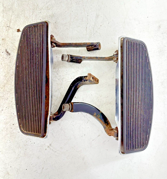 1999 HARLEY FLH ELECTRA GLIDE Driver Floorboard Foot Rest Pad