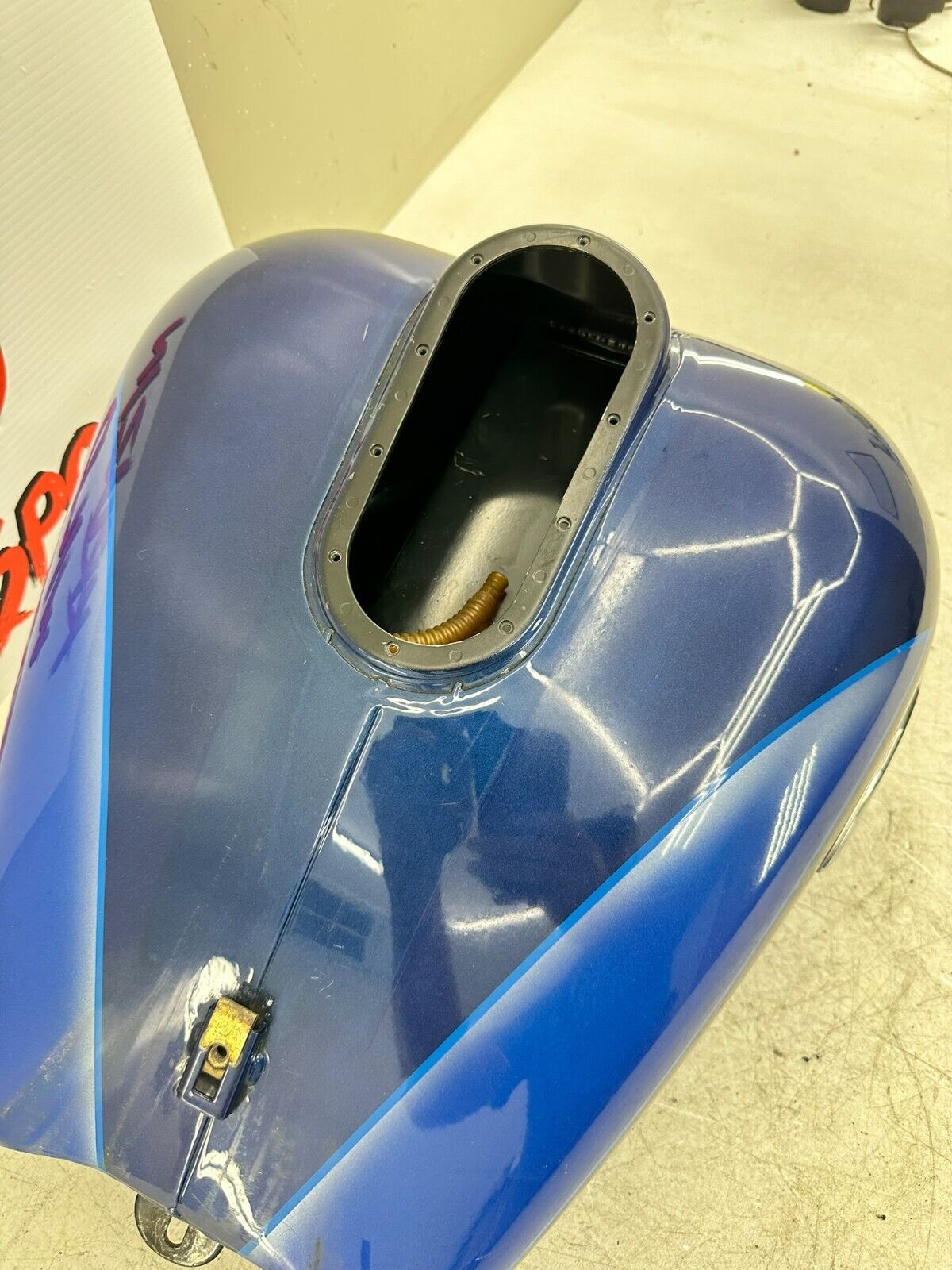 2007 Harley Electra Glide CVO OEM HD Gas Fuel Tank EFI No Dents