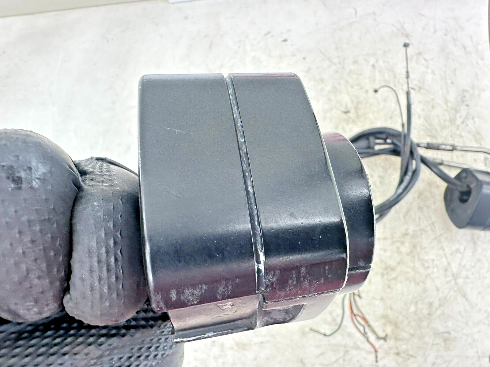 1995 HARLEY SOFTAIL OEM HD 95 Older Switch Housing W/ Buttons Cable Grips