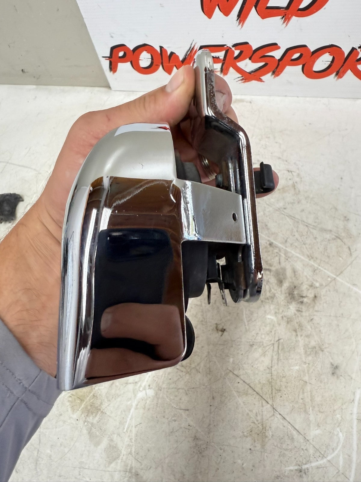 2003 HARLEY DYNA WIDE GLIDE OEM Horn & Chrome Cover