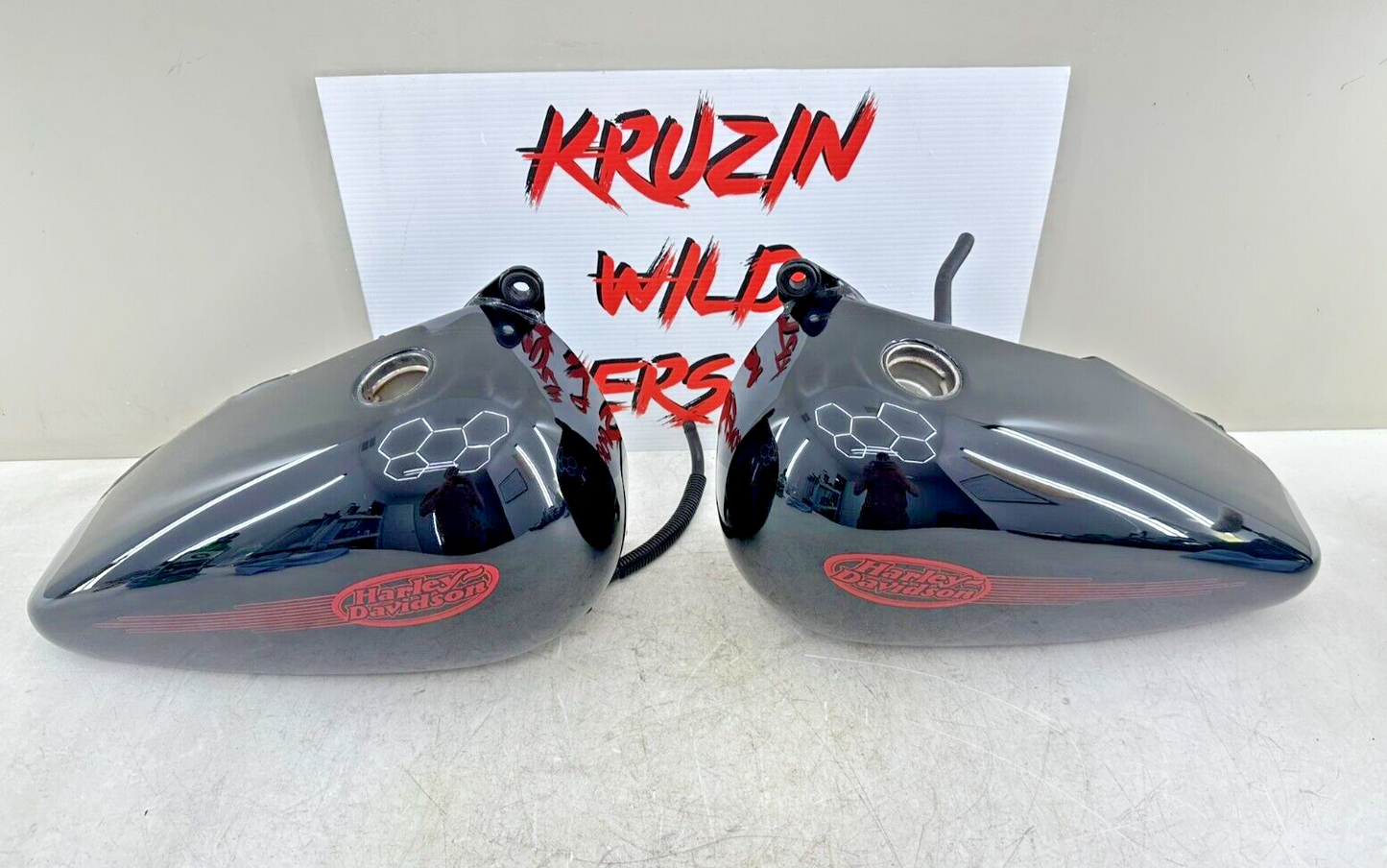 1999 HARLEY SOFTAIL OEM HD Split Gas Fuel Tank Set Beautiful!! 5.2 Gallon 
