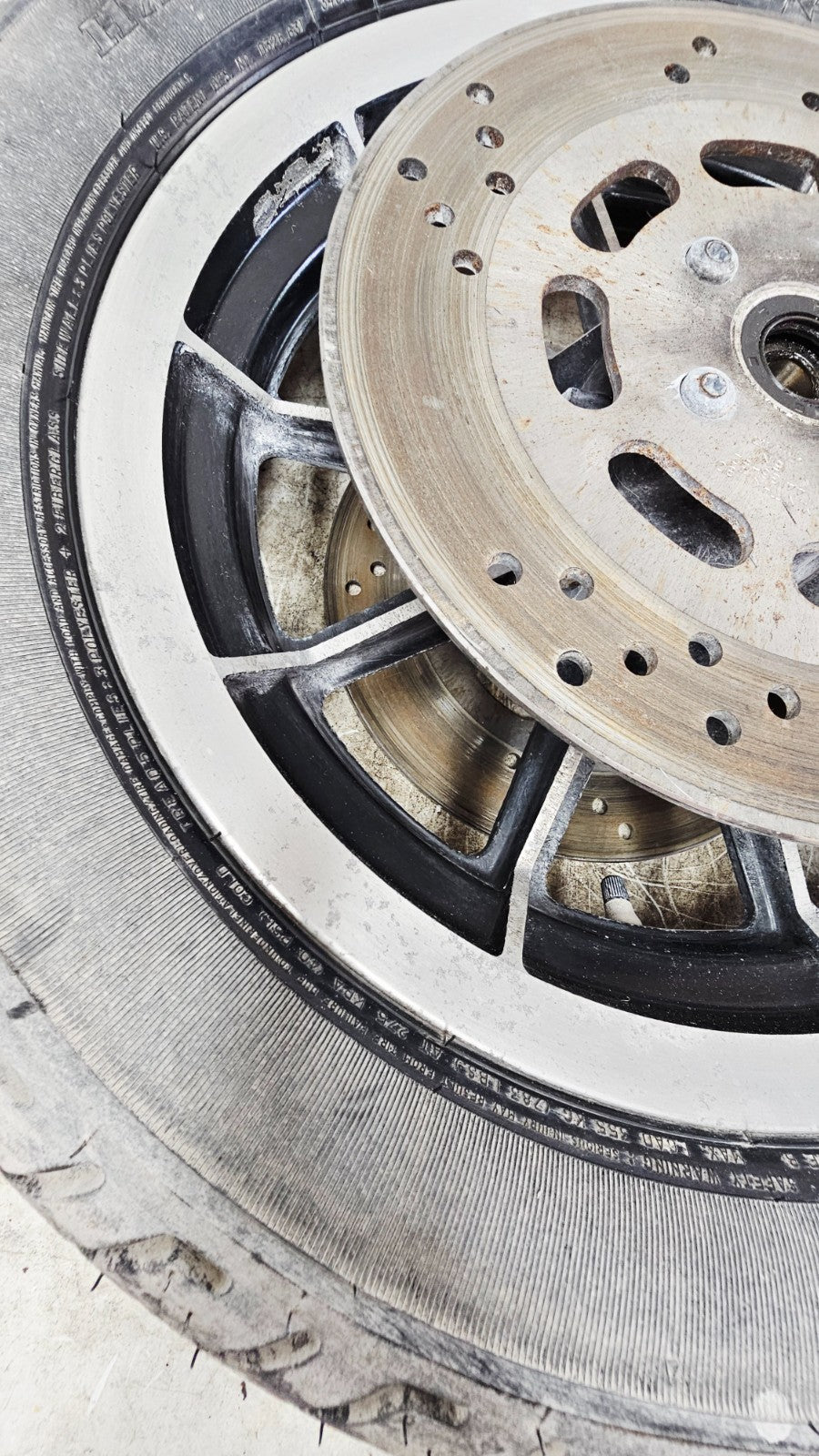 1996 HARLEY FLH ELECTRA GLIDE Front Wheel Rim Tire 10 Spoke Mag Brake Rotor 16X3