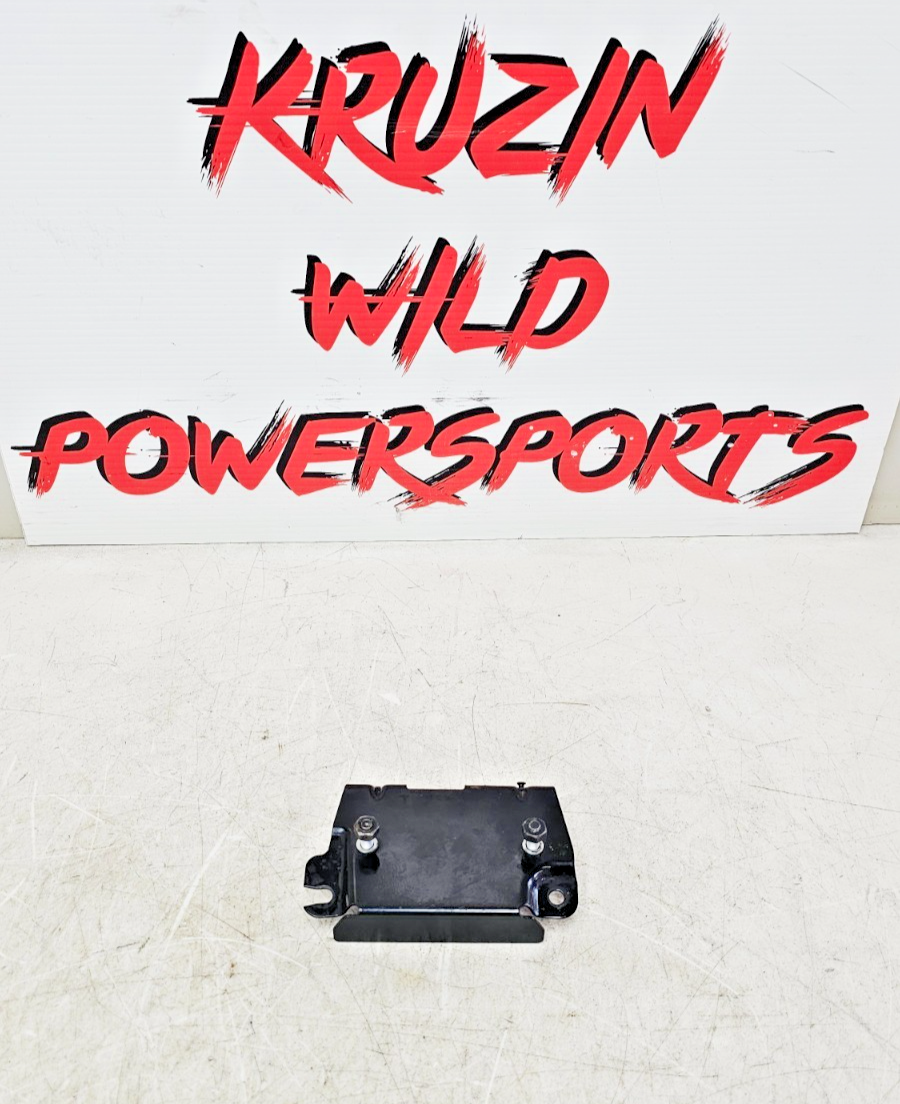 2000 HARLEY SOFTAIL DEUCE Voltage Regulator Support Mount Bracket