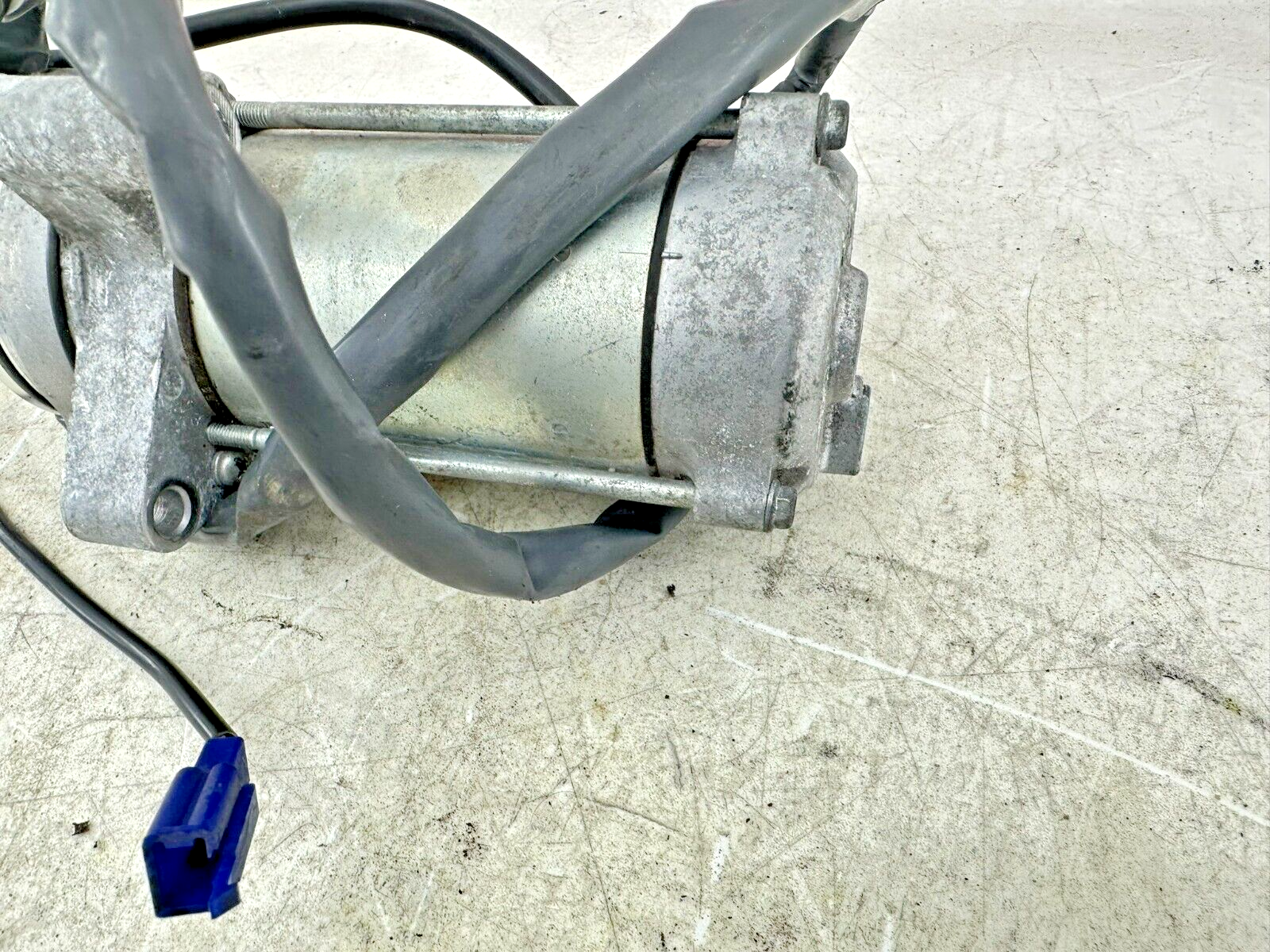 2004 Honda Goldwing GL1800 Engine Starter Motor W/ Reverse