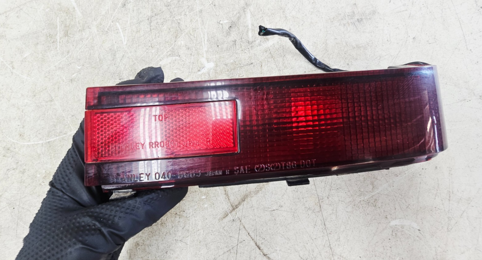 1995 HONDA GOLDWING GL1500 Rear Left Right Tail Brake Back Trunk Light