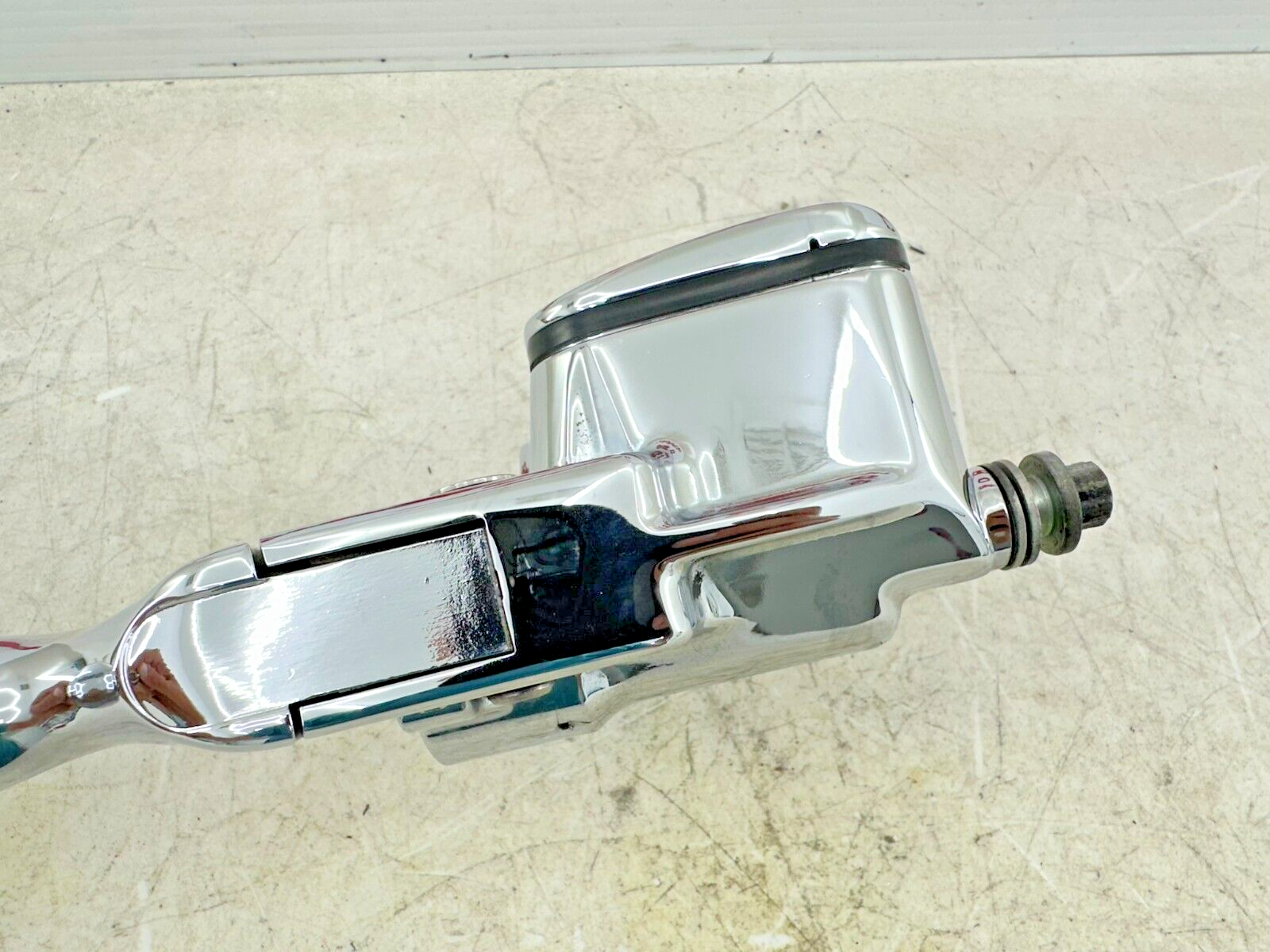 2003 Harley Davidson V Rod VRSCA Chrome Hydraulic Front Brake Master Cylinder