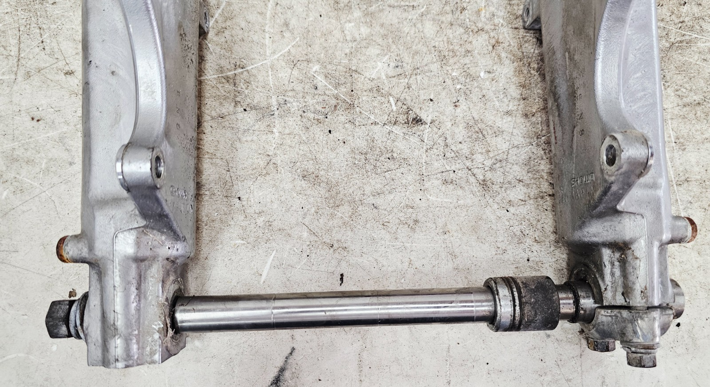 1996 HARLEY FLH ELECTRA GLIDE OEM HD Forks Front End Suspension Triple Tree Axle