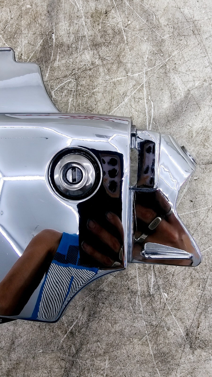 1999 HONDA VALKYRIE INTERSTATE Chrome Center Seat Lock Cover Fairing Panel