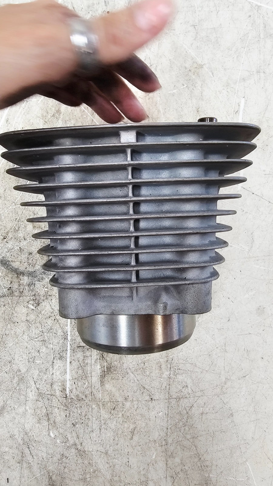 2001 Harley Davidson Sportster 883 Engine Motor Cylinders Jugs Piston top end