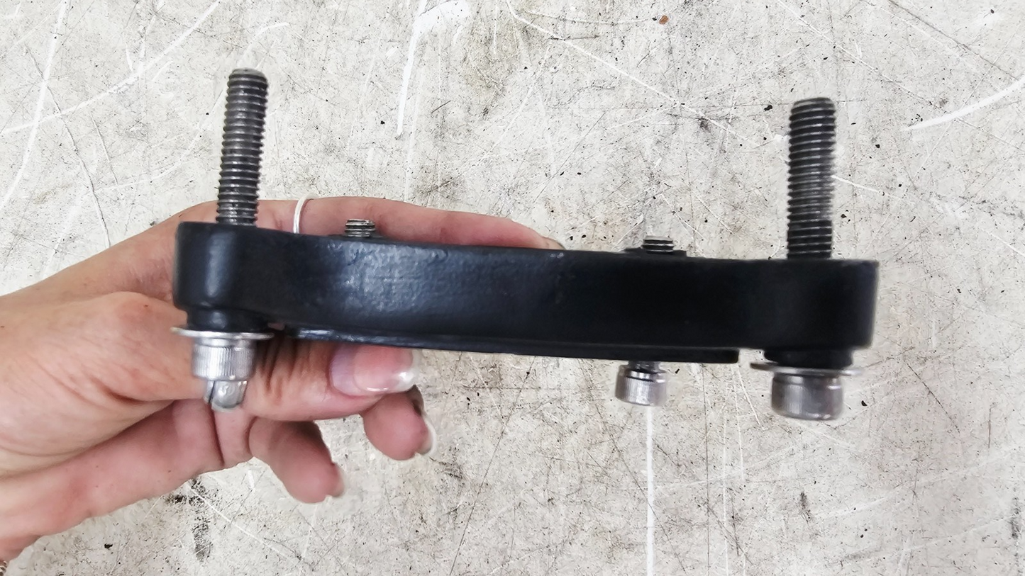 1997 HARLEY DYNA OEM Handlebar Top Clamp Bar