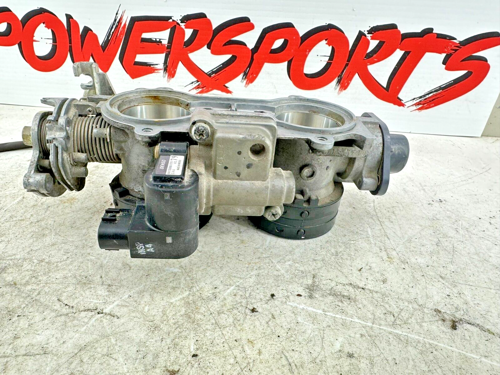 2004 Honda Goldwing GL1800 Throttle Body Intake Manifold