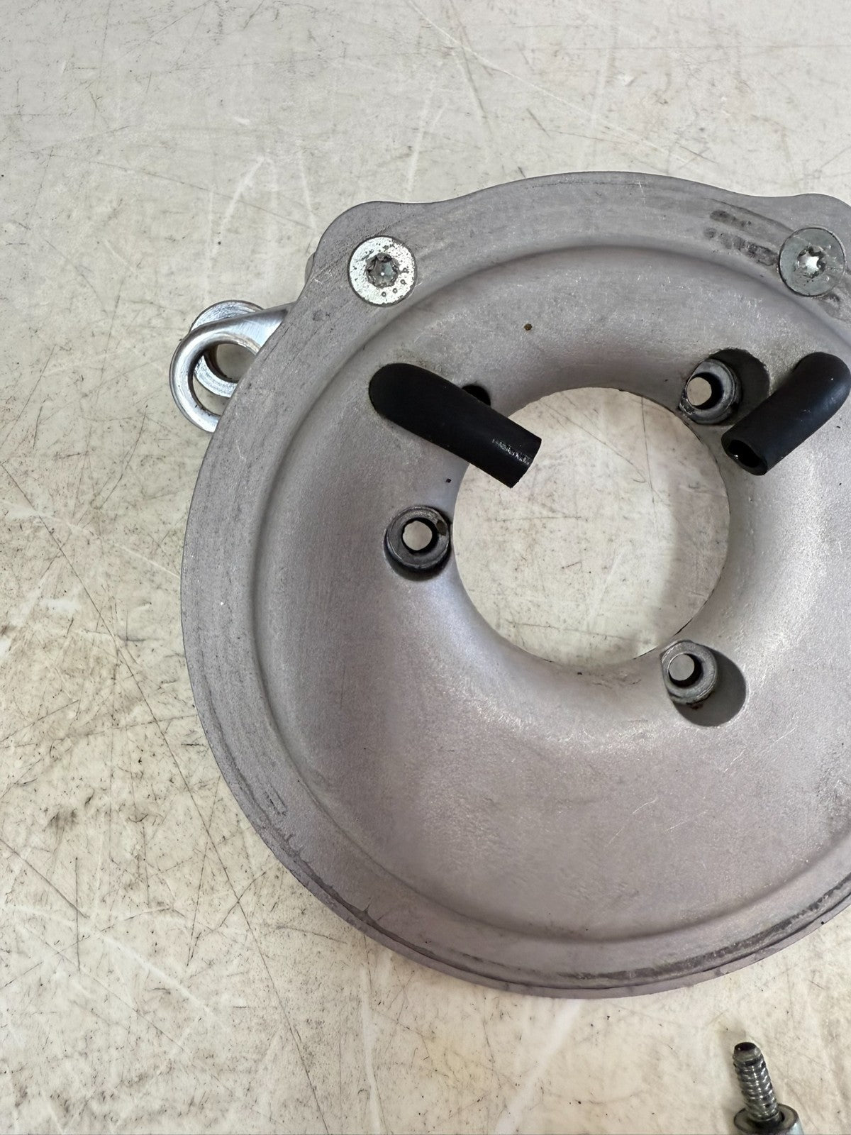 2003 HARLEY ELECTRA GLIDE Air Filter Cleaner Backing Plate & Hardware