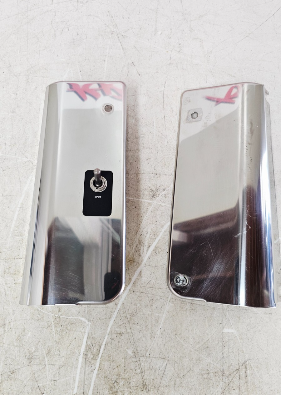 2002 HARLEY SOFTAIL Front Fork Upper Covers Guards w/ Switch