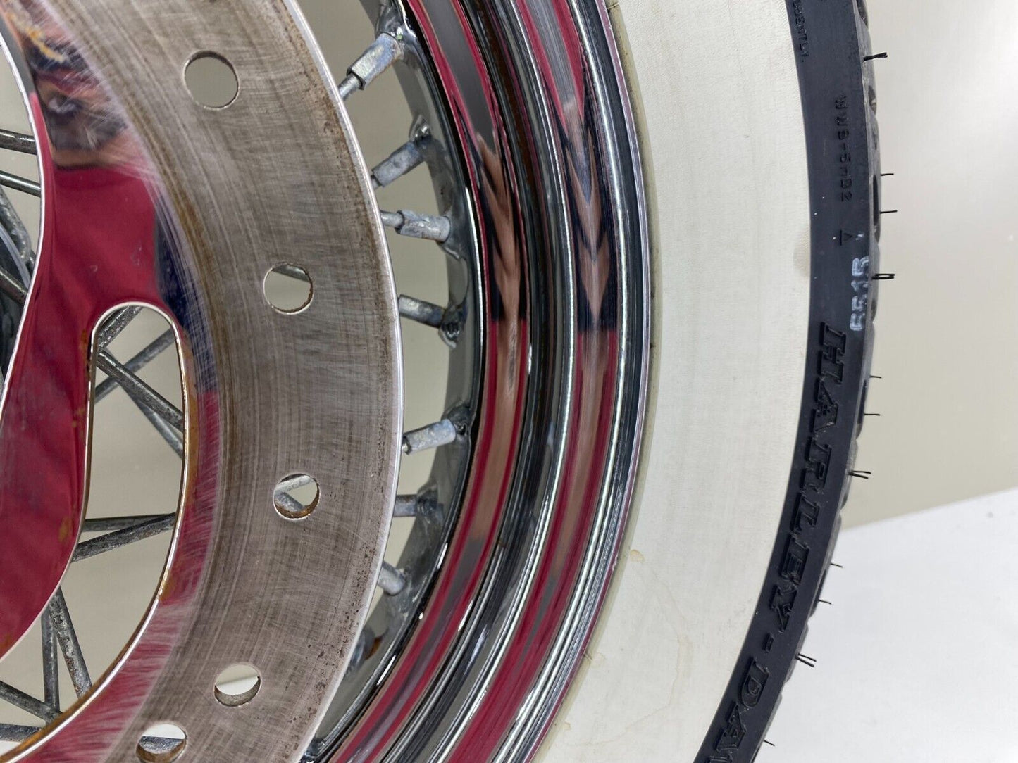 2003 HARLEY DAVIDSON SOFTAIL Heritage Front Wheel Rim Tire Spoke Laced Whitewall