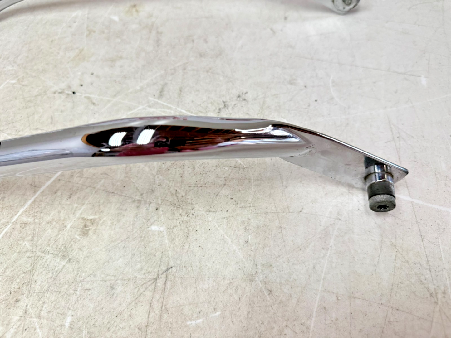 2003 HARLEY ELECTRA GLIDE OEM Top Tour Pak Luggage Support Box Mount Support