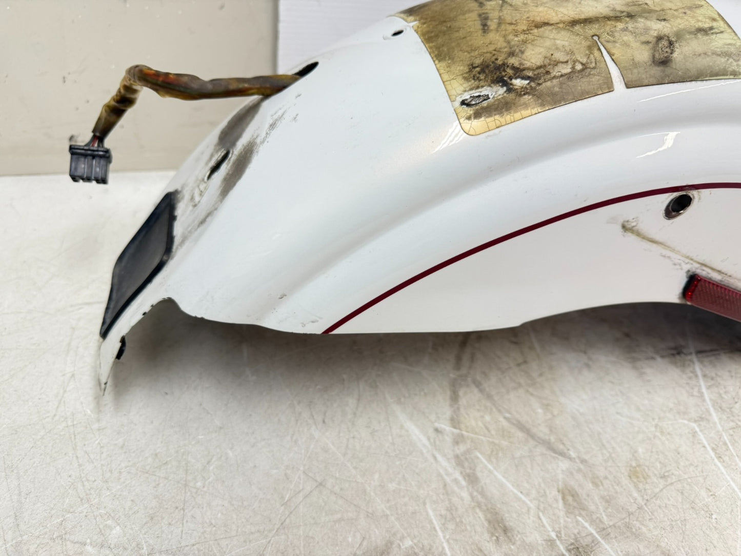 2003 HARLEY DYNA WIDE GLIDE Rear Fender Pearl White 100th Anniversary