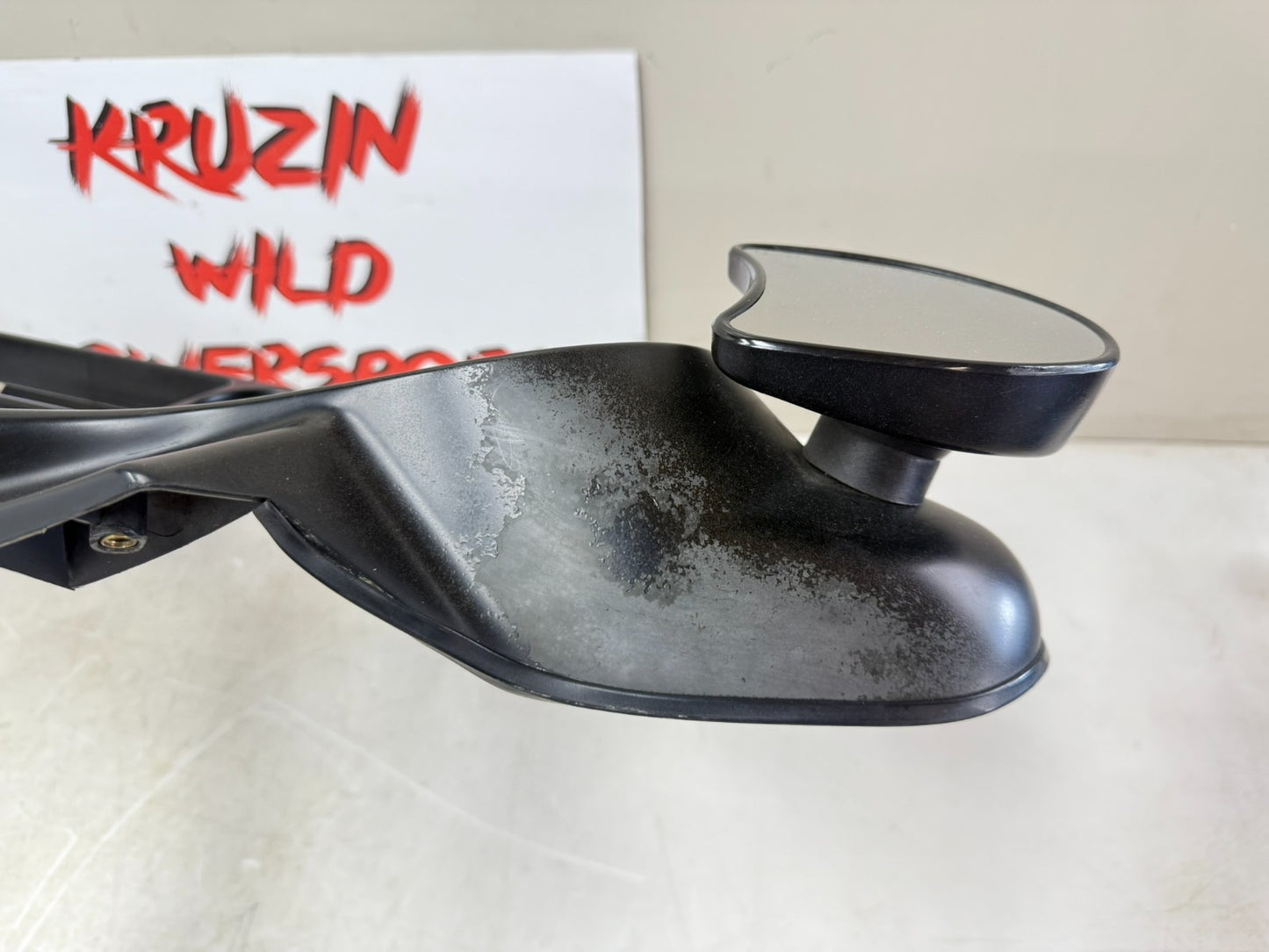 2003 HARLEY ELECTRA GLIDE Front Upper Batwing Inner Fairing Rearview Side Mirror