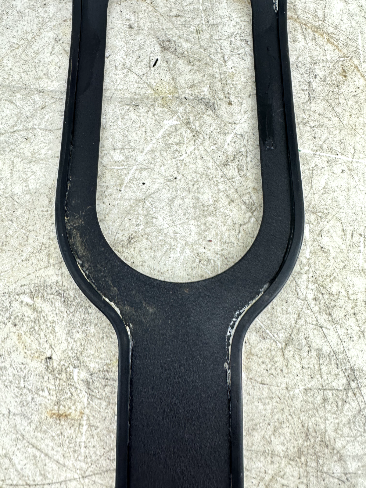 1997 HARLEY DYNA Black Gas Tank Console Trim Bib Speedometer Sorround