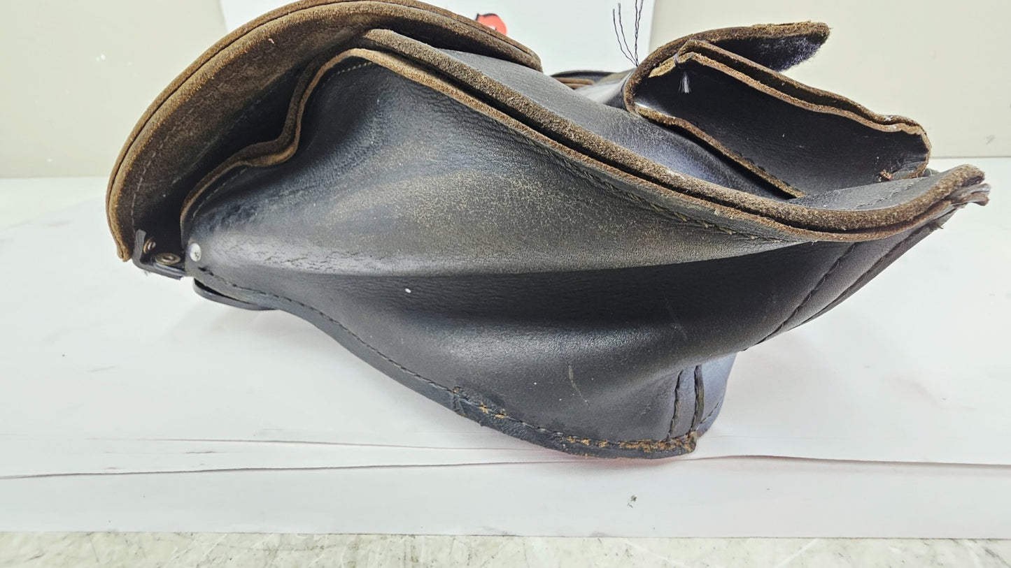 1995 HARLEY SOFTAIL FATBOY OEM Leather Studded Saddlebags Bags Rails Pair