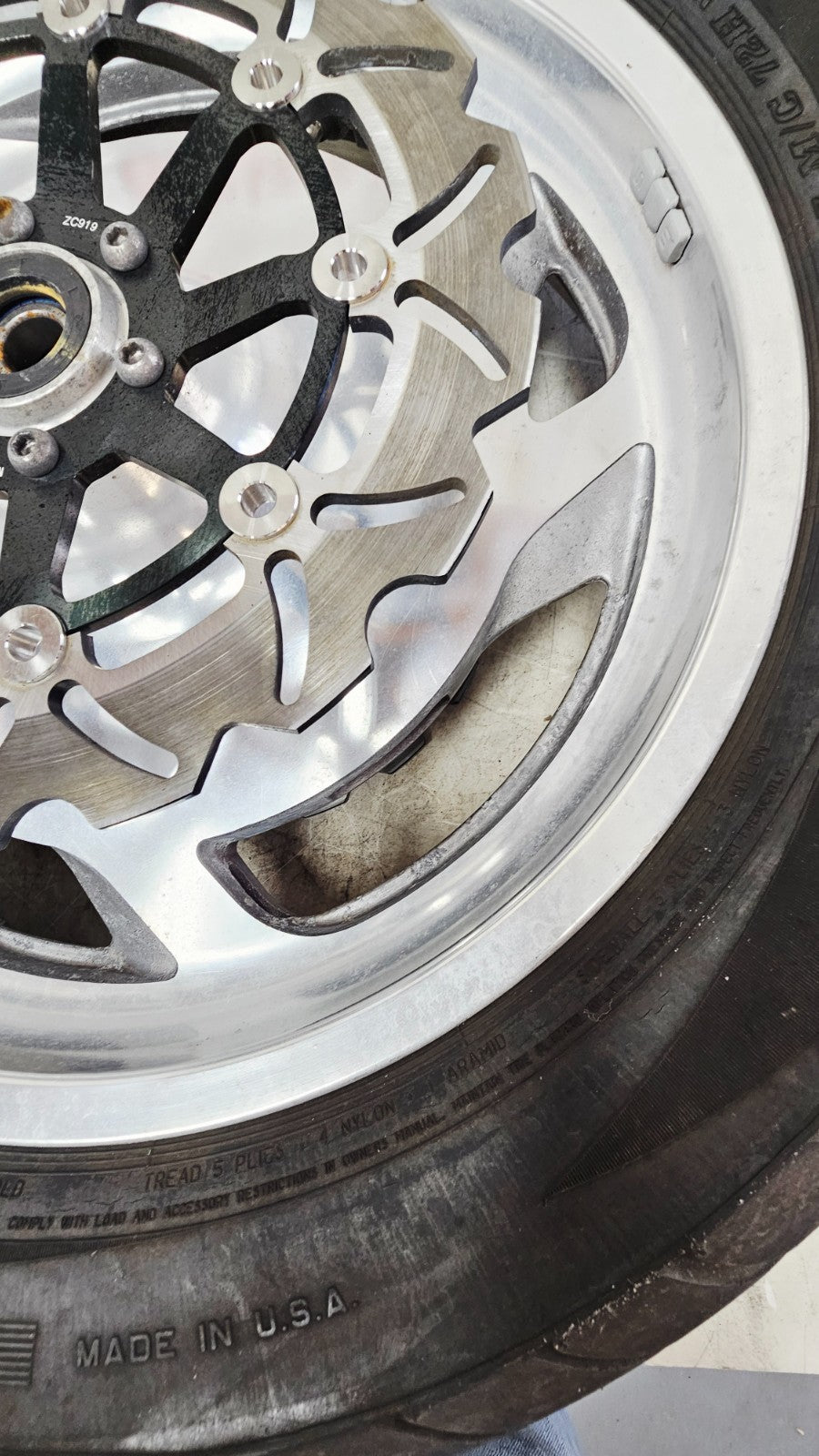 2000 HONDA VALKYRIE INTERSTATE Front Wheel Rim Tire 6 Spoke Brake Rotor 17x.35