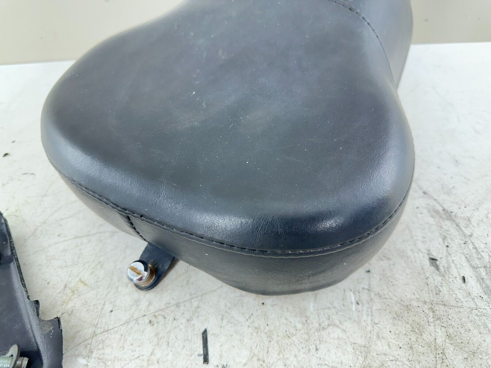 2003 HARLEY DAVIDSON SOFTAIL Rear Passenger Seat Pillion Pad OEM HD