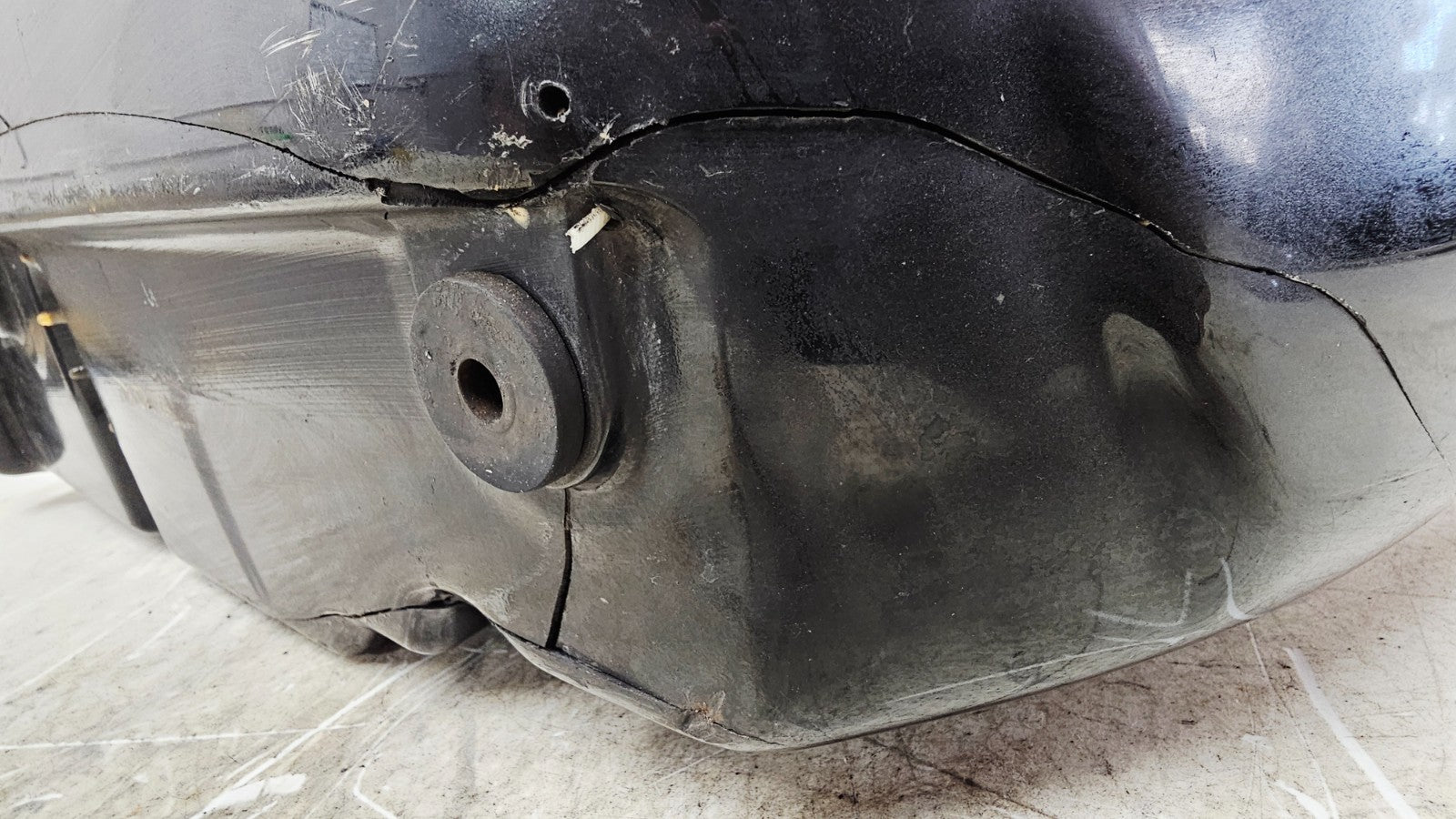 2000 HONDA VALKYRIE INTERSTATE Right Saddlebag Hard Side No Lid