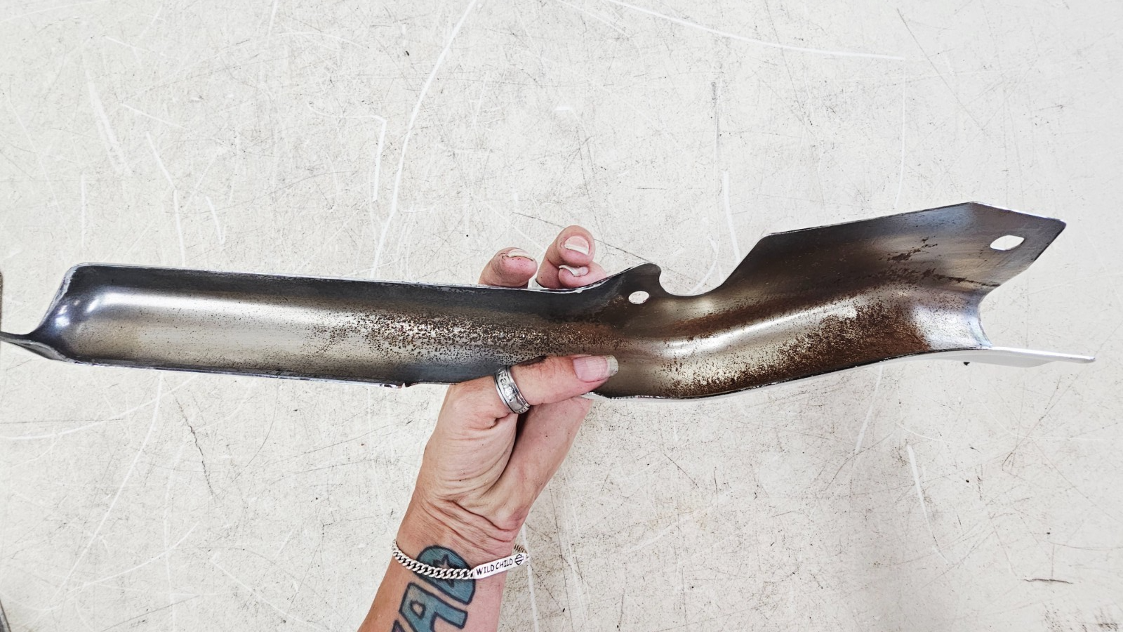 2003 HARLEY ELECTRA GLIDE Rear Strut Arm Frame Chrome Cover